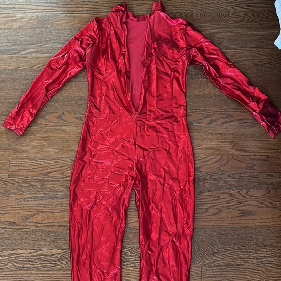 Women size S red shiny bodysuit. Costume - Picture 4 of 5